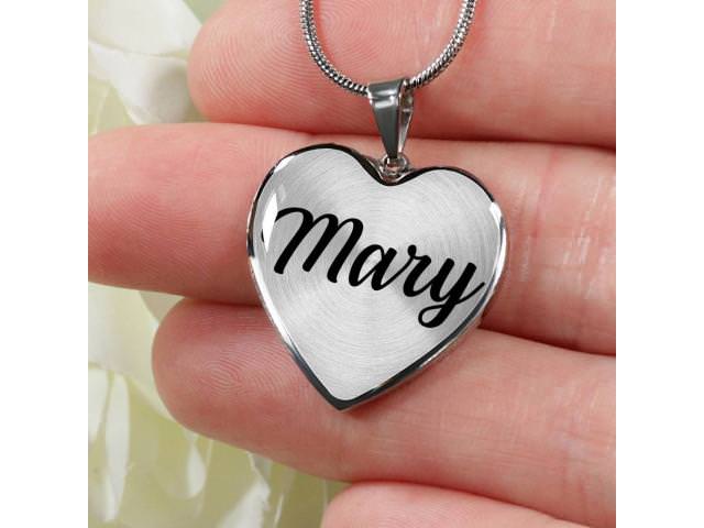 Free Customized Necklace From Pleno Jewelry!