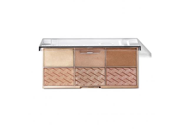 Free  NEW Glow Gleam Beam Highlighter Palette By elf!