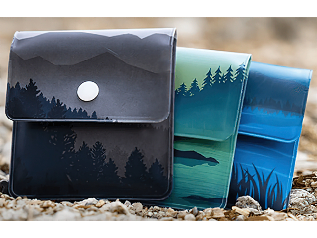 Free Vinyl Litter Pouch