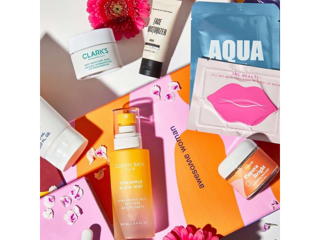 Free InStyle Beauty Box