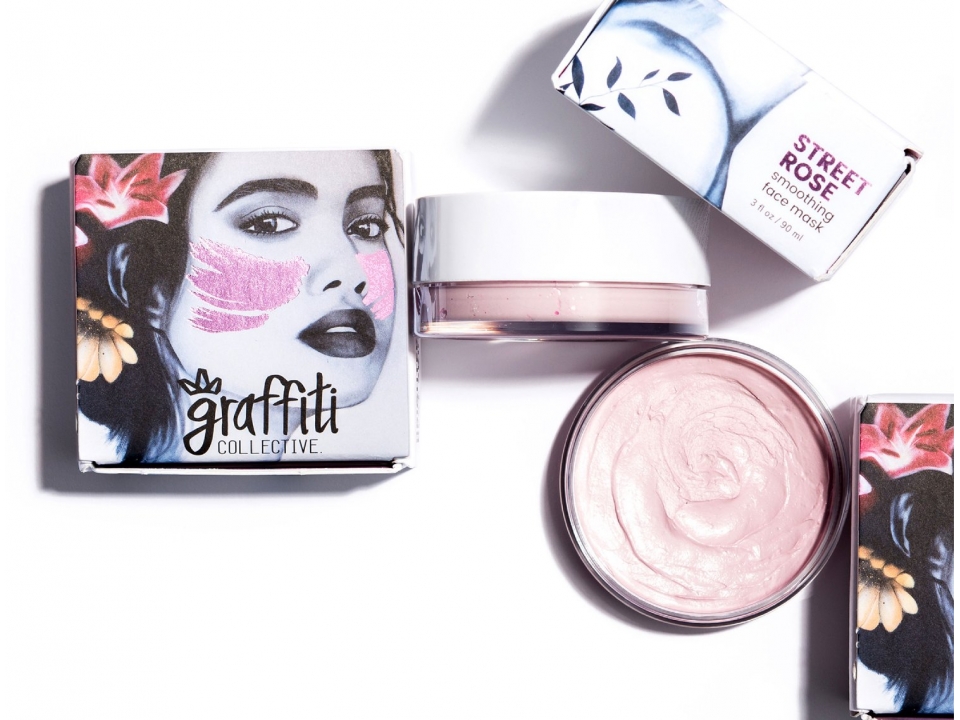 Free Graffiti Collective Mini Clay Face Mask